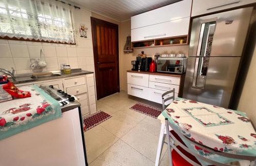Vila Telma Ski Chalet | Cozy Chalé Just 5 Minutes from the Heart of Town
