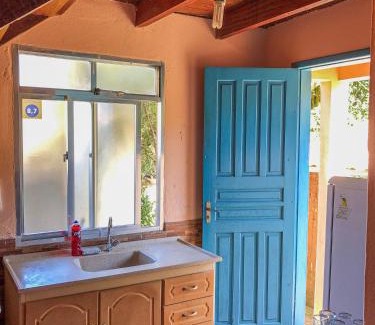 Conceicao do Ibitipoca House | Family-Friendly Chalé da Léia with Kitchen Amenities
