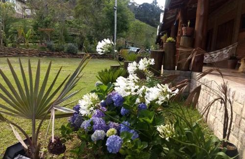 Itamonte House | Eco-Friendly Retreat at Chalé da Lua Near Itatiaia Park