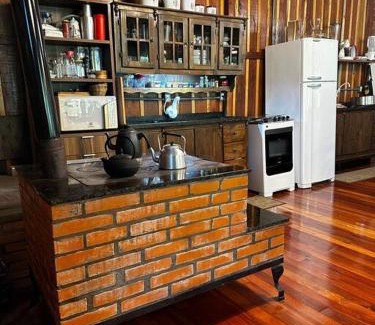 Anta Gorda Ski Chalet | Cozy Retreat at Chalé Da Pecan - Perfect for Your Getaway