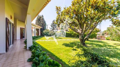 Paco House | Relaxing Chalé Davim with Pool & Oceanfront Views