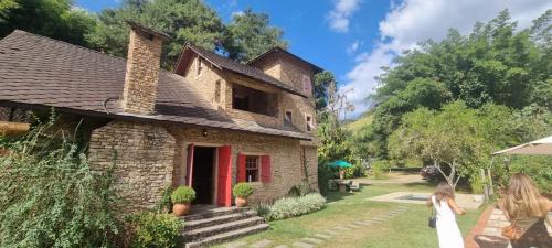 Correas House | Chalé de Correas: 4-Star Oceanfront Retreat with Spa