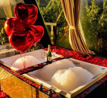 Alfredo Wagner Ski Chalet | Experience Relaxation at Chalé do Canyon with a Hot Tub