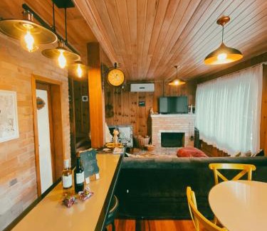 Sao Francisco de Paula House | Discover Chalé do Lago: 4-Star Family-Friendly Retreat