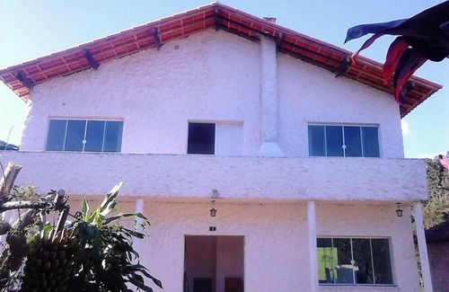Teresopolis House | Cozy Duplex Retreat at Fazenda Cantinho with Pool Access