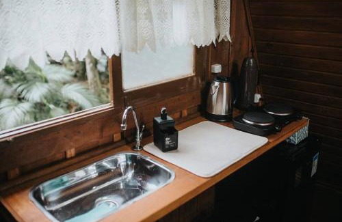 Jose Boiteux Ski Chalet | Cozy Chalé Encantado: Family & Pet-Friendly Retreat