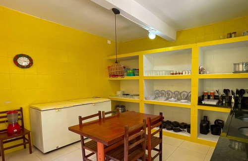 Santa Rita do Ribeira House | Mountain Retreat in Miracatu with Pool and Wi-Fi Access