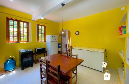 Santa Rita do Ribeira House | Mountain Retreat in Miracatu with Pool and Wi-Fi Access