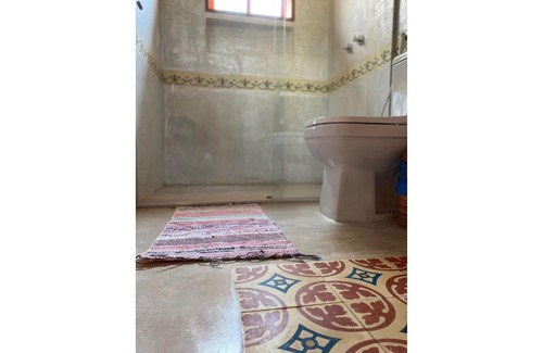 Alto Paraiso de Goias House | Pet-Friendly Chalé Esmeralda with Family Amenities
