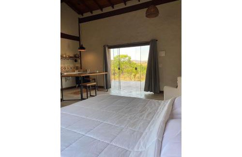Alto Paraiso de Goias House | Pet-Friendly Chalé Esmeralda with Family Amenities