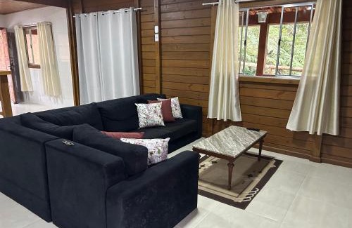 Vitor Hugo House | Discover Chalé Essência do Vale: Oceanfront Pet-Friendly Escape