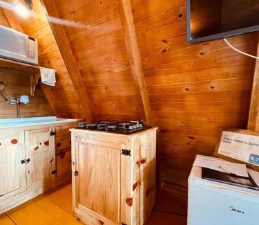 Lages Ski Chalet | Pet-Friendly Chalé Estância Ouro Verde with Pool & Breakfast