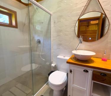 Urubici House | Experience Comfort at Chalé Gralha Azul Hotel Today!