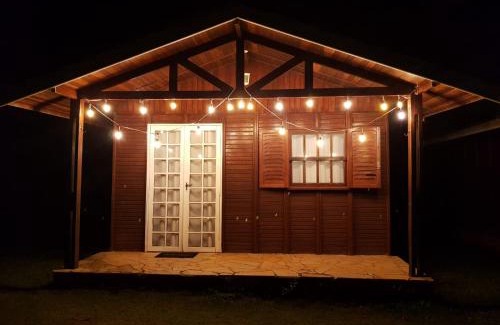 Juquitiba House | Relax at Chalé Ipê Amarelo with Oceanfront Amenities