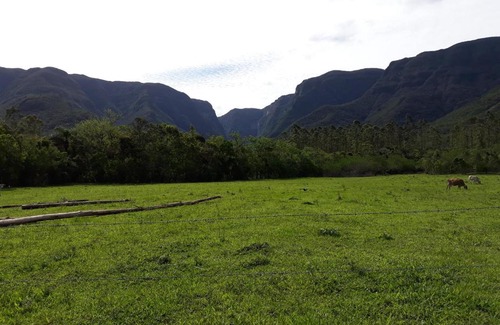 Praia Grande House | Pet-Friendly Retreat at Chalé Luiz - Guest Rated 10/10