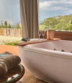 Sao Bento do Sapucai Other | Chalé Magia do Serrano: Oceanfront Retreat with Hot Tub