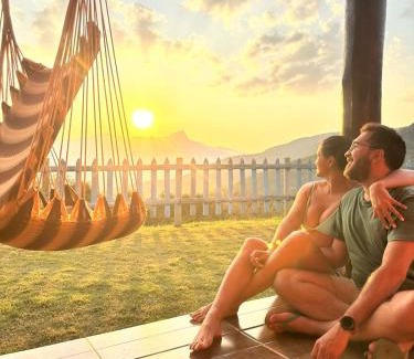 Aiuruoca Other | Pet-Friendly Chalé Mirante Da Guapiara with Hot Tub