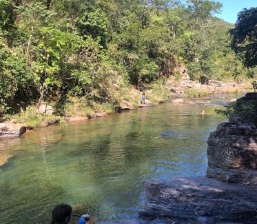 Alto Paraiso de Goias House | Charming Chalé na Chapada with River Access & Pet-Friendly
