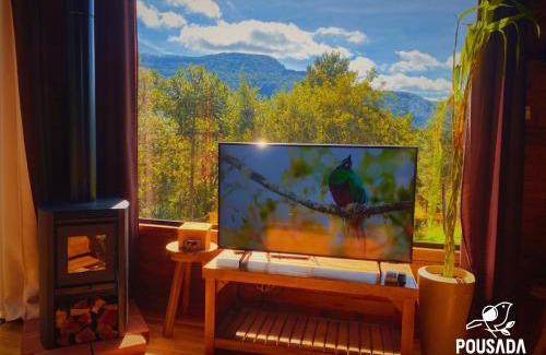 Bom Retiro House | Eco das Aves Chalé: Guest Rated 10/10 Experience