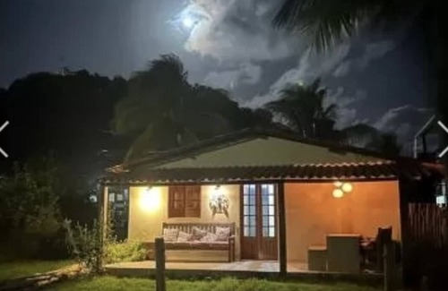 Vila dos Remedios Ski Chalet | Chalé Oceano: Cozy Retreat with Spa and Pet-Friendly Amenities