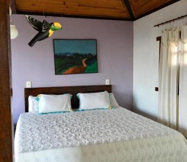 Lavras Novas Cabin | Inviting Chalé Panorâmico: 9/10 Rated & Family-Friendly Stays