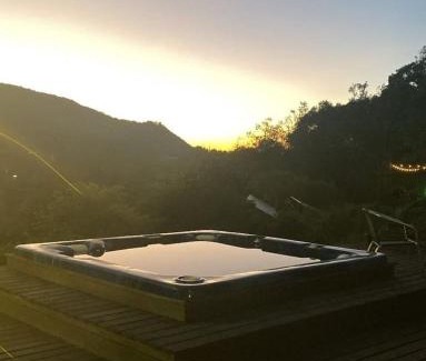 Gramado Ski Chalet | Experience Chalé PERTO DO CÉU with Oceanfront Views