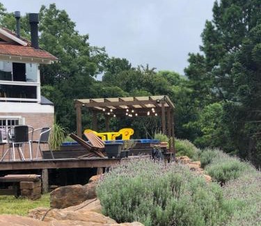 Gramado Ski Chalet | Experience Chalé PERTO DO CÉU with Oceanfront Views