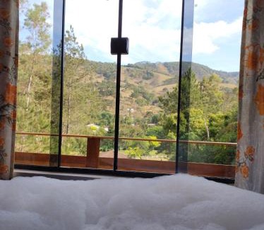Costas Ski Chalet | Guest Rated: Experience Chalé Portal Lazer Today!