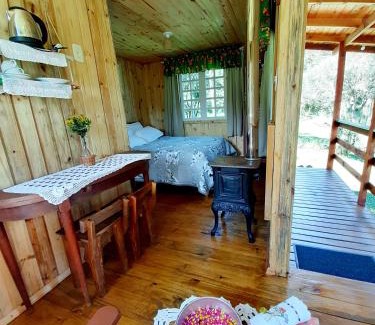 Urupema Cabin | Pet-Friendly Chalé Refúgio das Águas - Rated 10/10 by Guests
