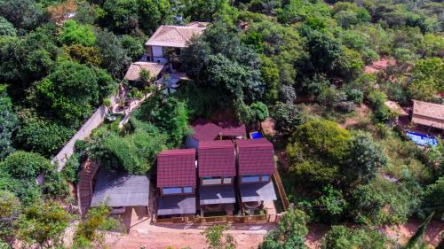 Lencois House | Discover Chalé Ribeirão de Baixo: Pet-Friendly Retreat