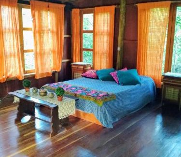 Aiuruoca Ski Chalet | Cozy Chalé Solar no Matutu: 9/10 Guest Rated with Hot Tub