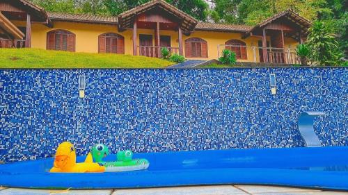 Nova Friburgo Cabin | Beautiful Chalés Canton Suisse with Oceanfront Pool & Views