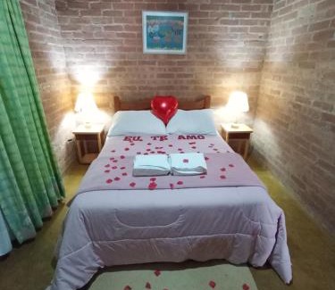 Sao Bento do Sapucai Ski Chalet | Pet-Friendly Chalé Vale do Coimbra with 9.6/10 Rating