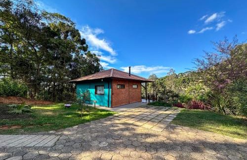 Goncalves Ski Chalet | Experience Chalé Valle dos Sonhos: Pet Friendly & Hot Tub