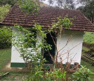 Nucleo Maua House | Family-Friendly Chalé Vargem Grande - Perfect for Pets!
