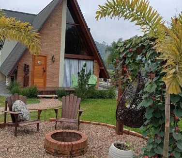 Pomerode Ski Chalet | Charming Chalé Villa Felicitá: Pet & Child Friendly Retreat