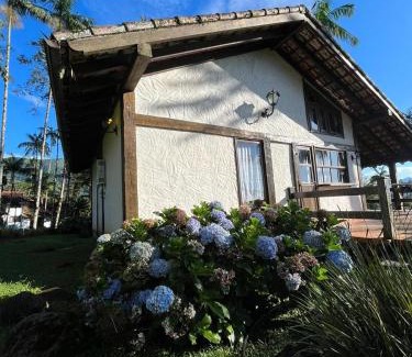 Regiao Visconde de Maua House | Relaxing Retreat: Chalé Vista Exuberante with Spa Access