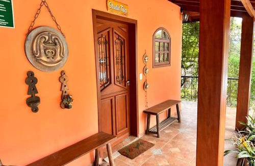Monte Verde Cabin | Pet-Friendly Chalés ANECUEM with Pool & Exceptional Reviews