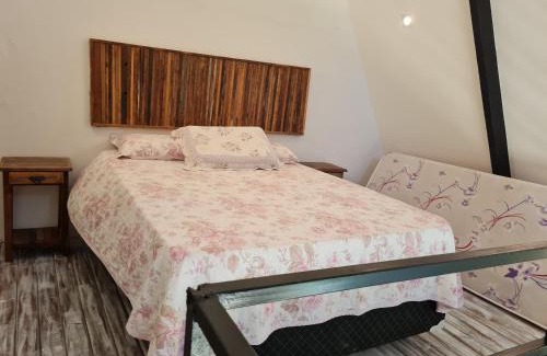 Sao Sebastiao House | Pet-Friendly Retreat at Chalés Barra do Una - 4 Stars