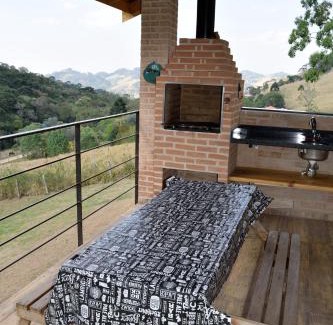 Goncalves Ski Chalet | Cozy Chalés Boa Vista: 4-Star Retreat with Breakfast & Fireplaces
