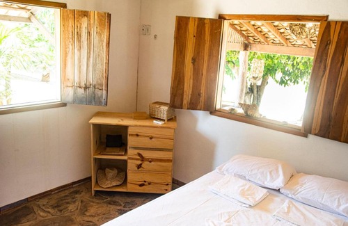 Ponta do Anel Cabin | Discover Chalés Canto do Mangue: Family-Friendly Beach Getaway