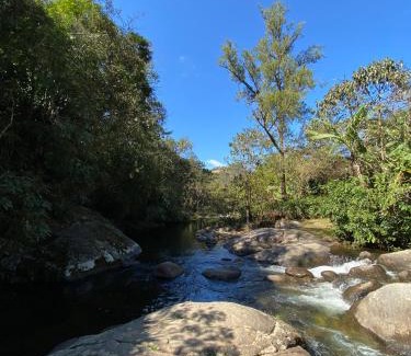 Maringa Hotel | Relax at Pousada Chalés Canto do Rio with Hot Tub Bliss
