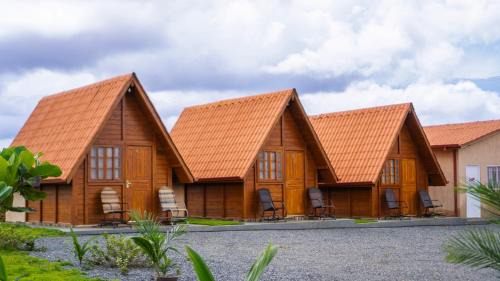 Alto Paraiso de Goias House | Discover Chalés Carrara: Guest Rated 9/10 Escape