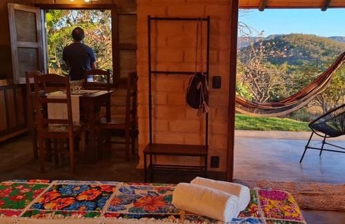 Cavalcante House | Scenic Chalés with Quality Comfort and Delicious Breakfast