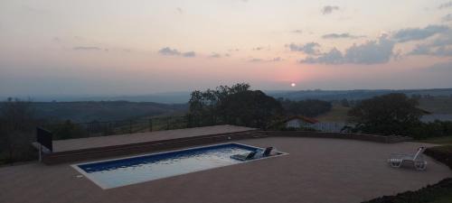 Pardinho House | Discover Chalés da Cuesta: Pet-Friendly Getaway Awaits!