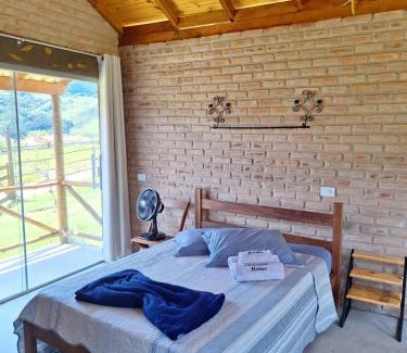 Sao Thome das Letras House | Experience Pet-Friendly Comfort at Chalés de Hórus