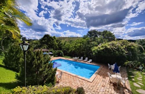 Baependi House | Discover Chalés de Minas Hotel Fazenda: Pet-Friendly Escape