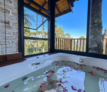 Monte Verde Cabin | Guest Rated 10/10: Chalés Descanso na Serra Awaits You