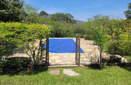 Lavras Novas Cabin | Chalés Encanto da Chapada: Pet-Friendly Retreat with Pool