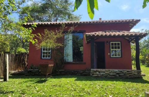 Lavras Novas Cabin | Chalés Encanto da Chapada: Pet-Friendly Retreat with Pool